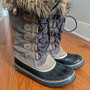 Sorel Joan of Arctic snow boots size 9 gray